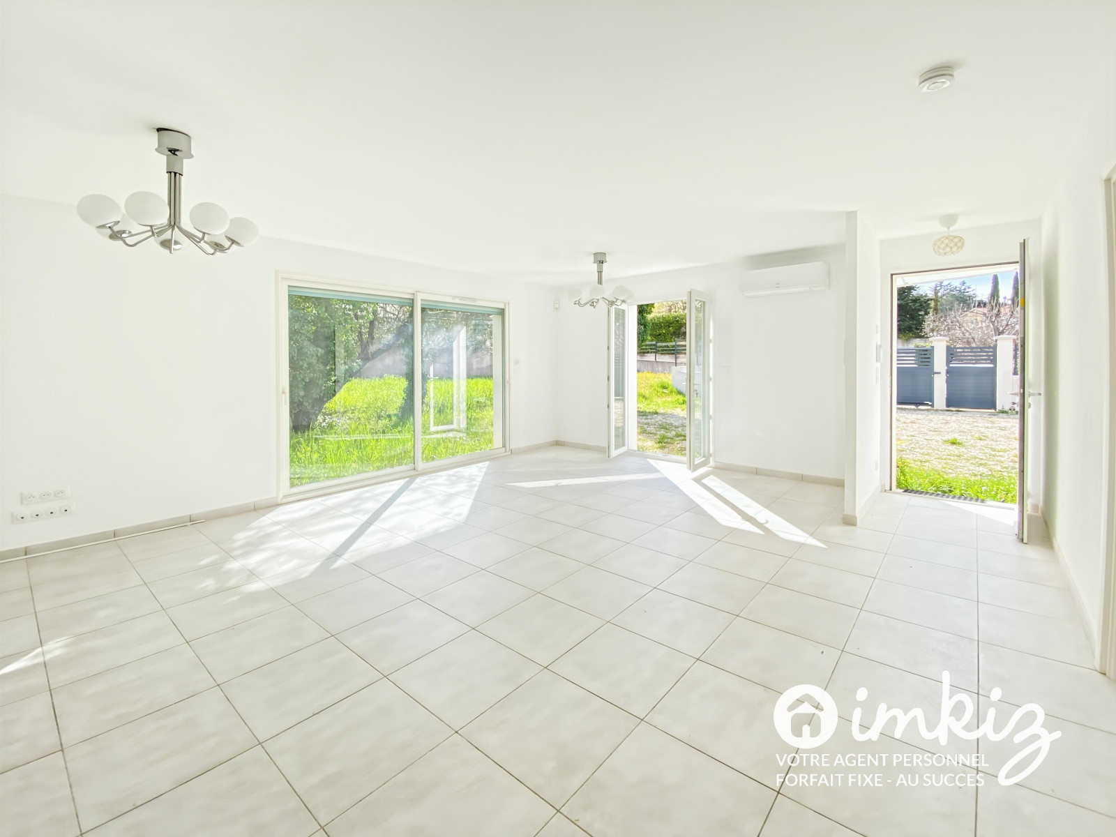 
                                                Vente
                                                 Maison 4 pièces