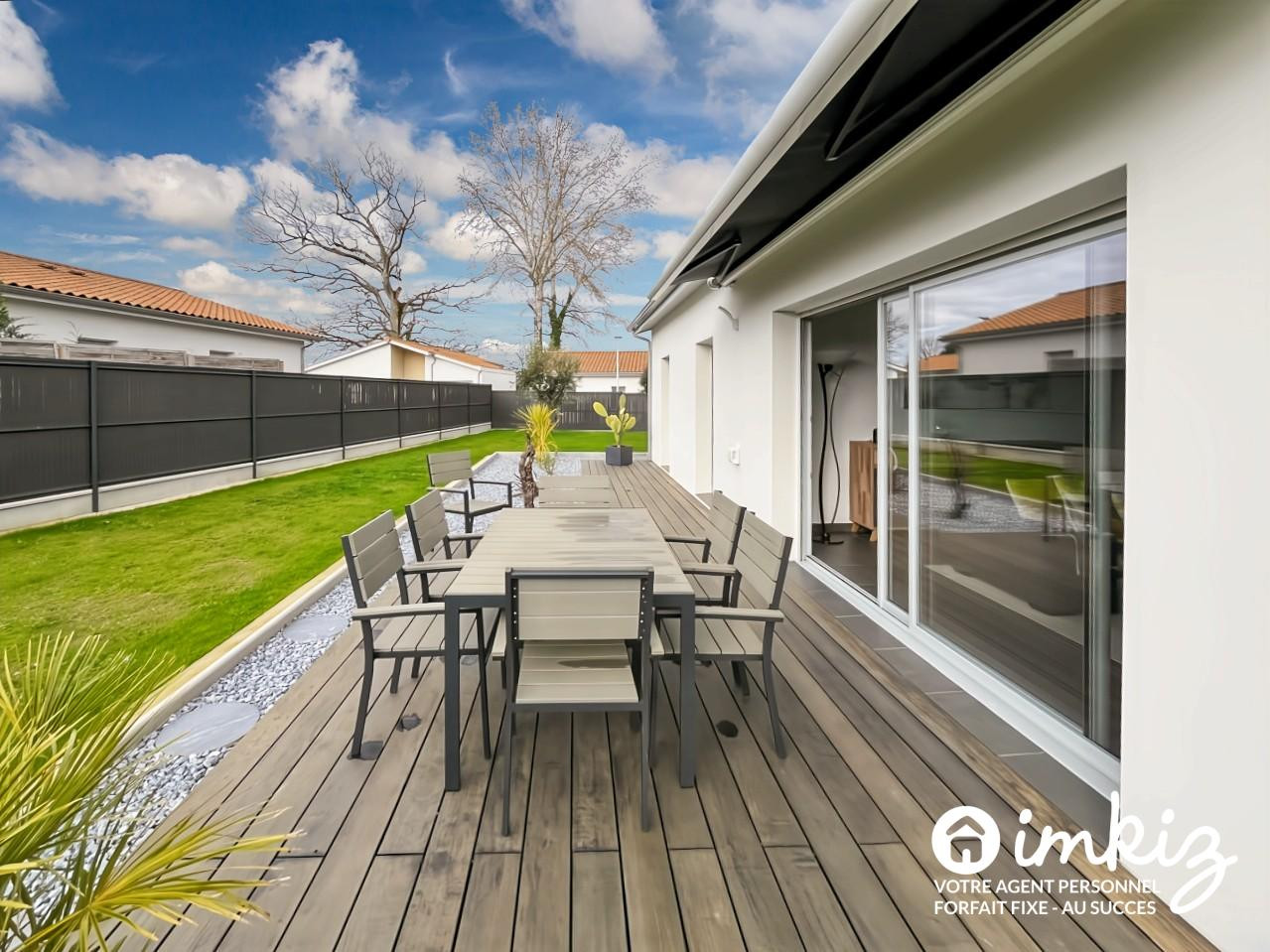 
                                                Vente
                                                 Maison 4 pièces