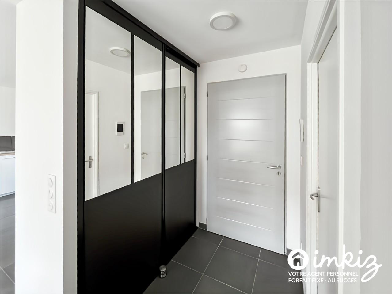 
                                                Vente
                                                 Maison 4 pièces