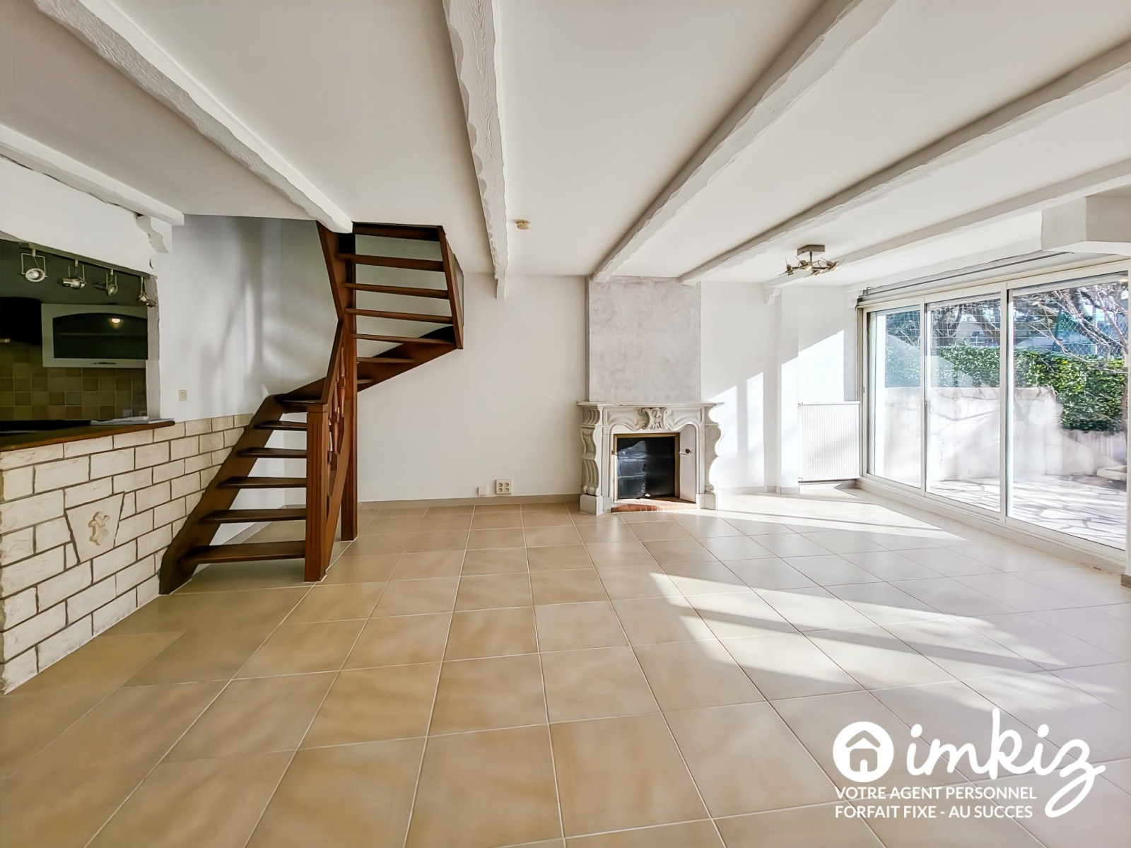 
                                                Vente
                                                 Maison 4 pièces