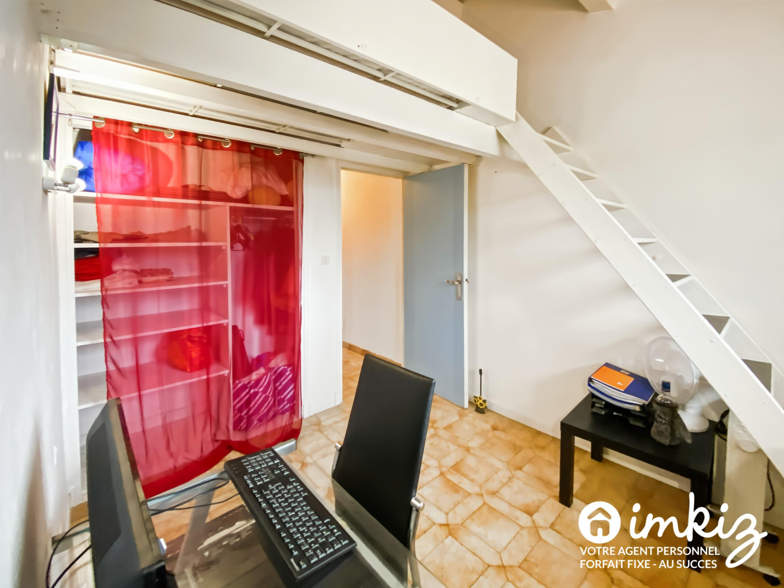 
                                                Vente
                                                 Maison 4 pièces