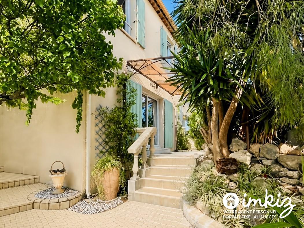 
                                                Vente
                                                 Maison 4 pièces