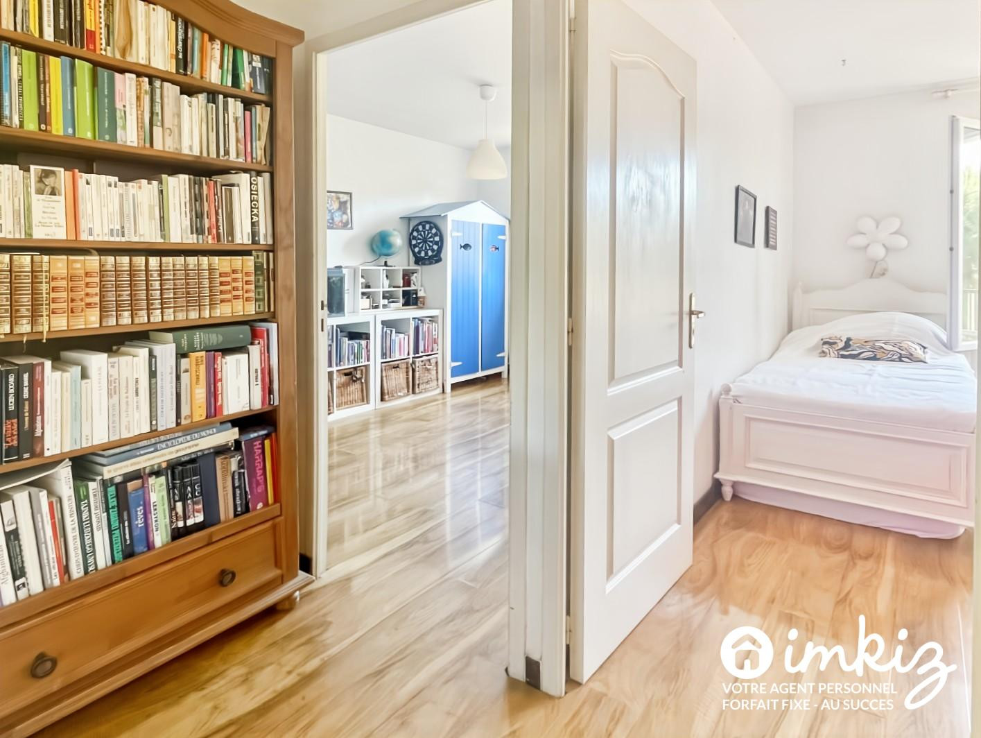 
                                                Vente
                                                 Maison 4 pièces