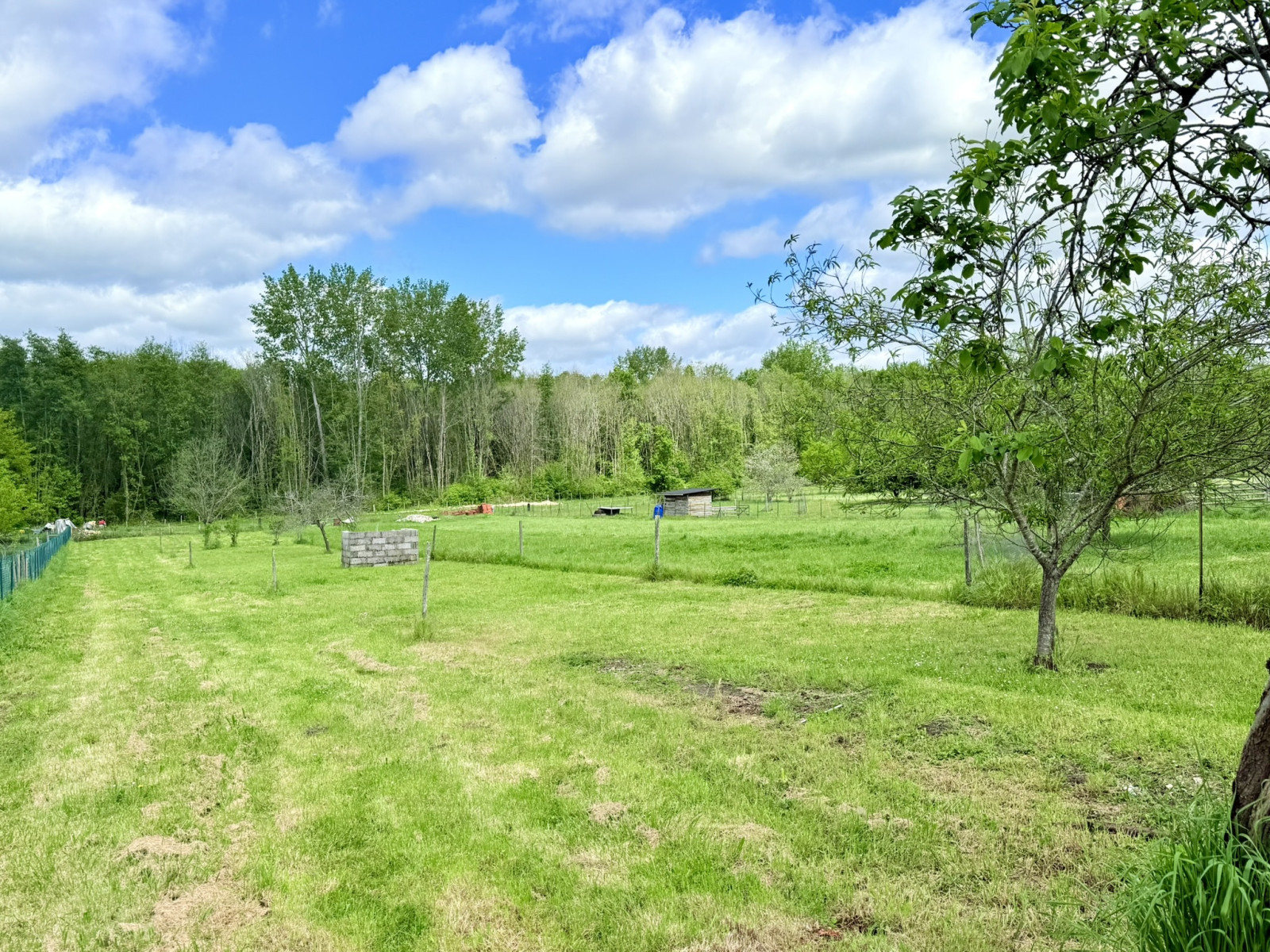 
                                                Vente
                                                 Maison 4 pièces