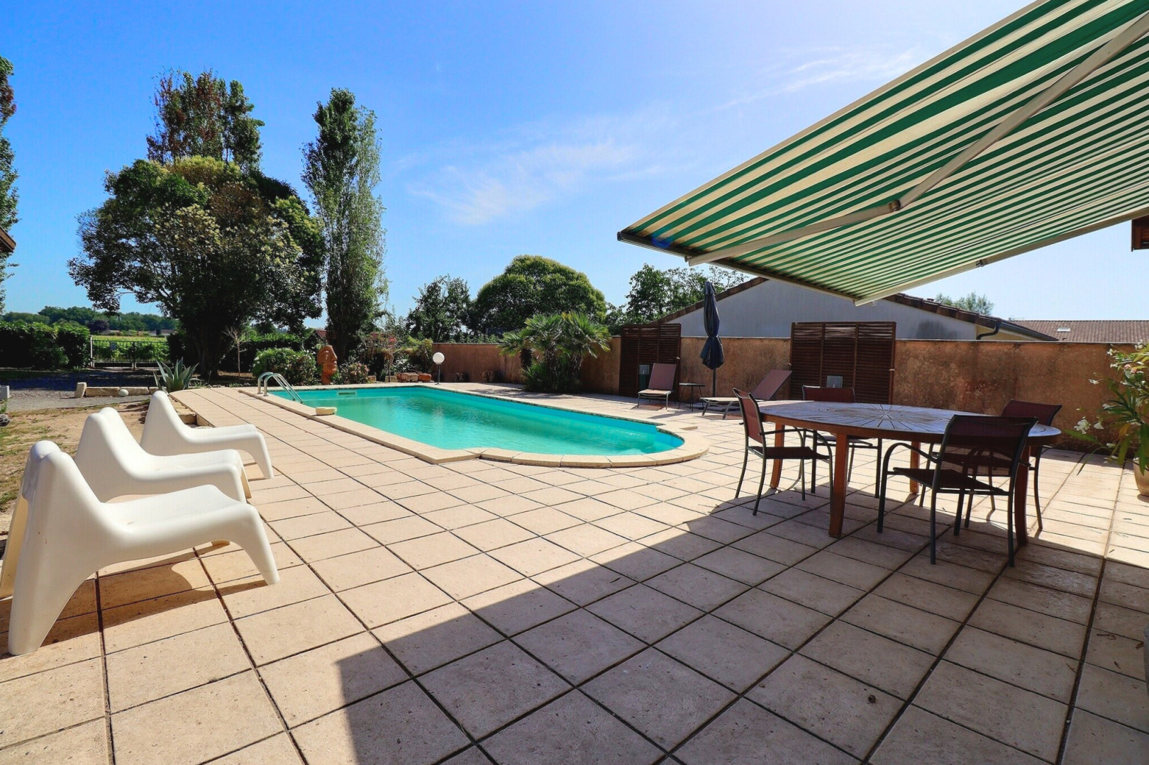 
                                                Vente
                                                 Maison 4 pièces