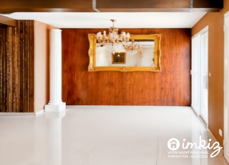 
                                                Vente
                                                 Maison 4 pièces