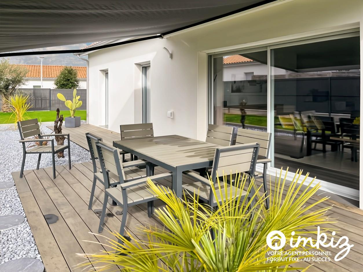 
                                                Vente
                                                 Maison 4 pièces
