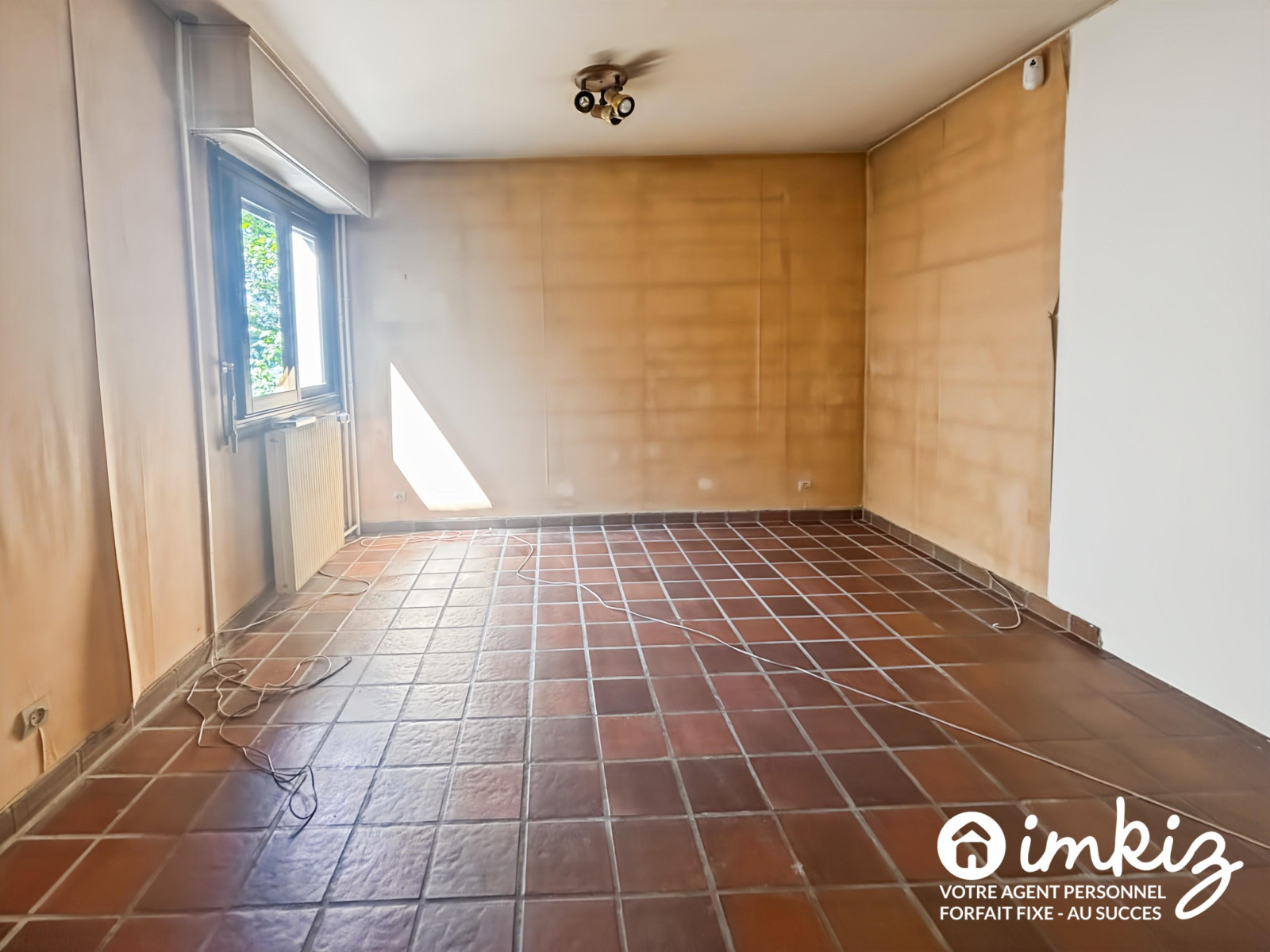 
                                                Vente
                                                 Maison 4 pièces