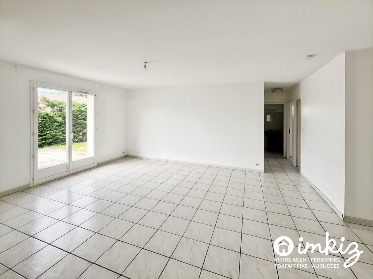 
                                                Vente
                                                 Maison 4 pièces