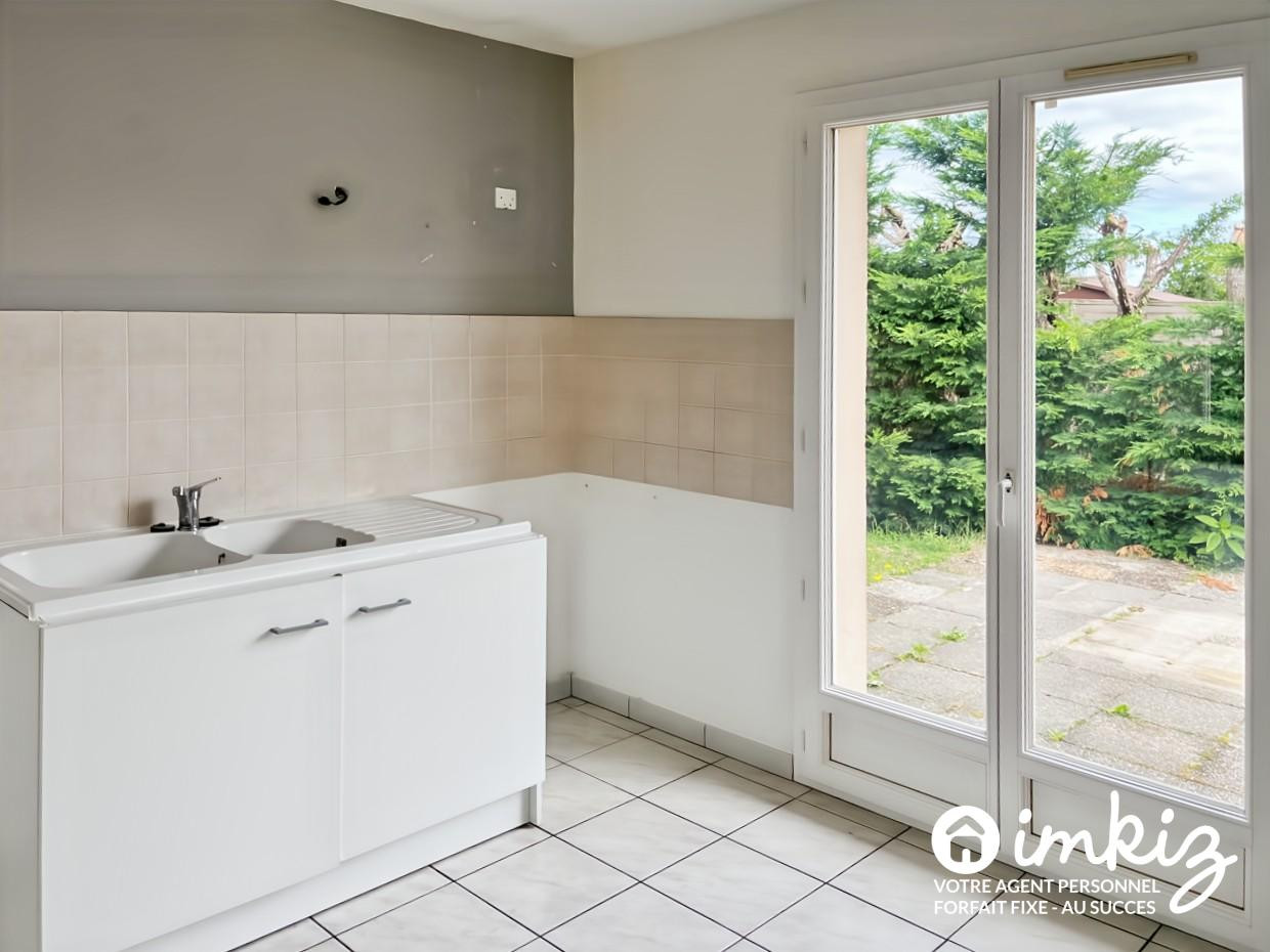 
                                                Vente
                                                 Maison 4 pièces