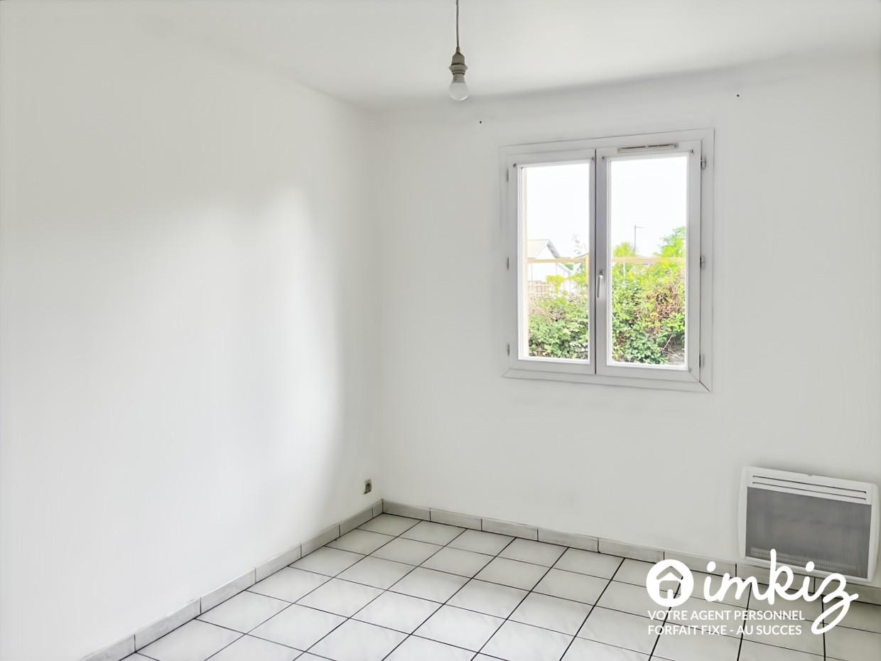 
                                                Vente
                                                 Maison 4 pièces