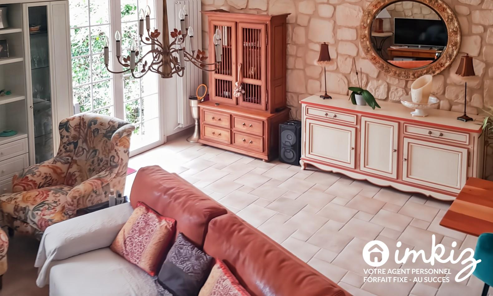 
                                                Vente
                                                 Maison 4 pièces