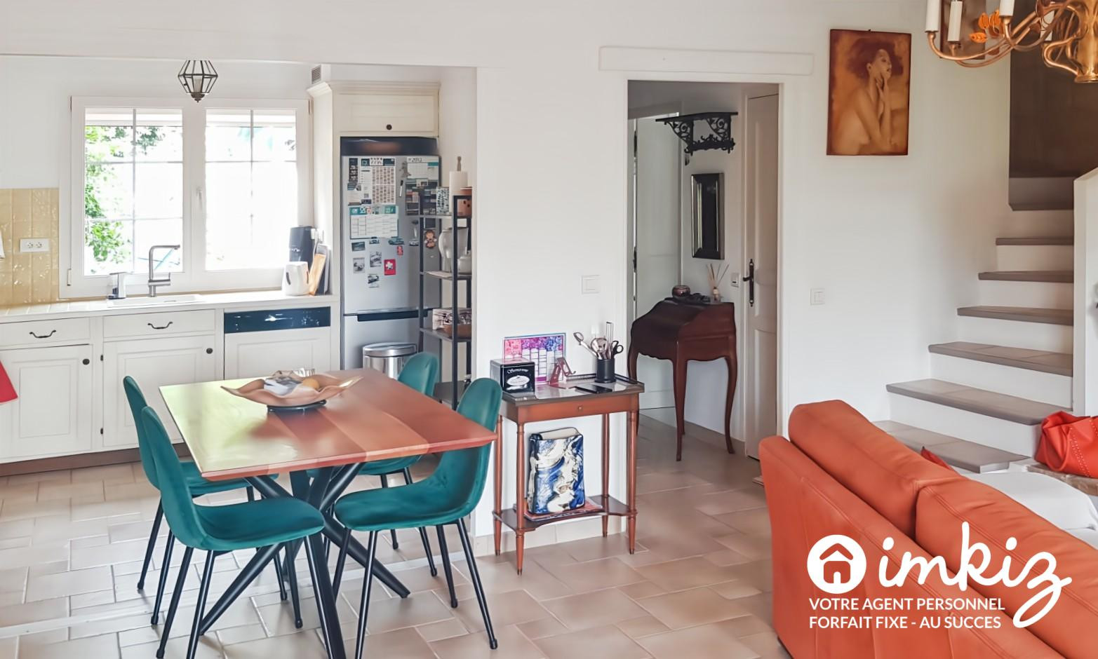 
                                                Vente
                                                 Maison 4 pièces