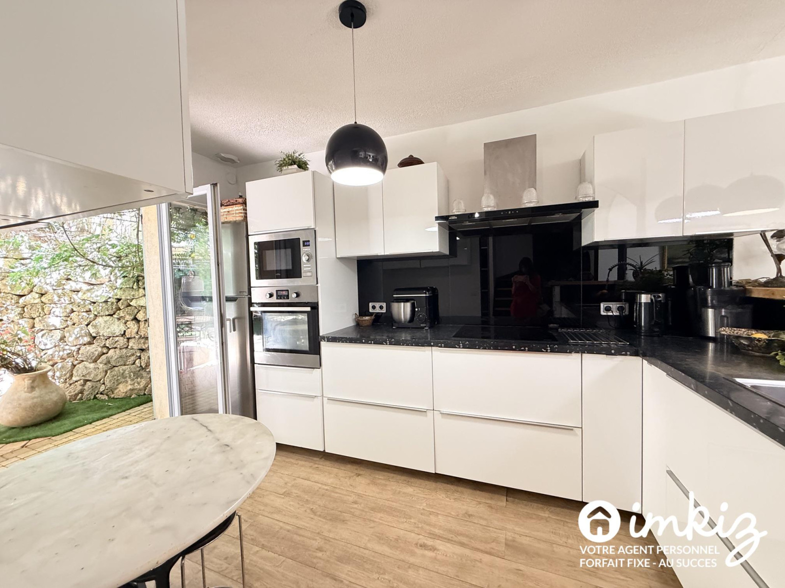 
                                                Vente
                                                 Maison 4 pièces