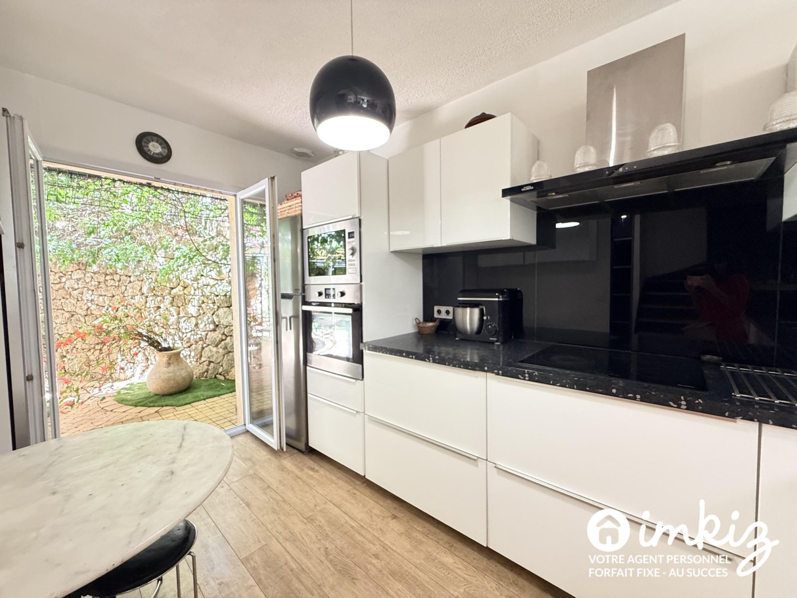 
                                                Vente
                                                 Maison 4 pièces