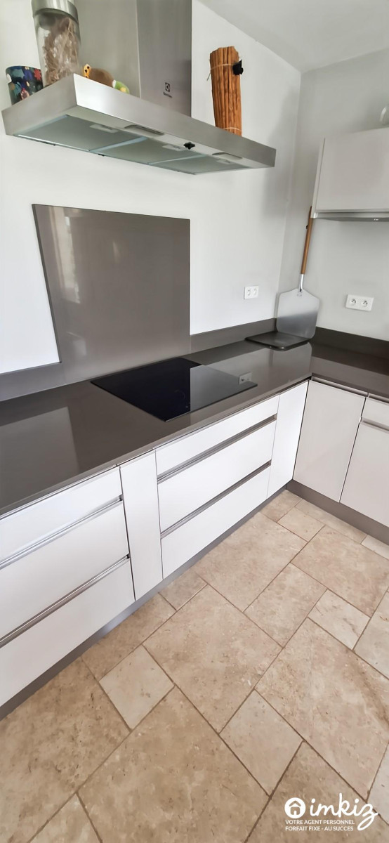
                                                Vente
                                                 Maison 4 pièces