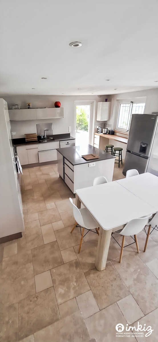 
                                                Vente
                                                 Maison 4 pièces