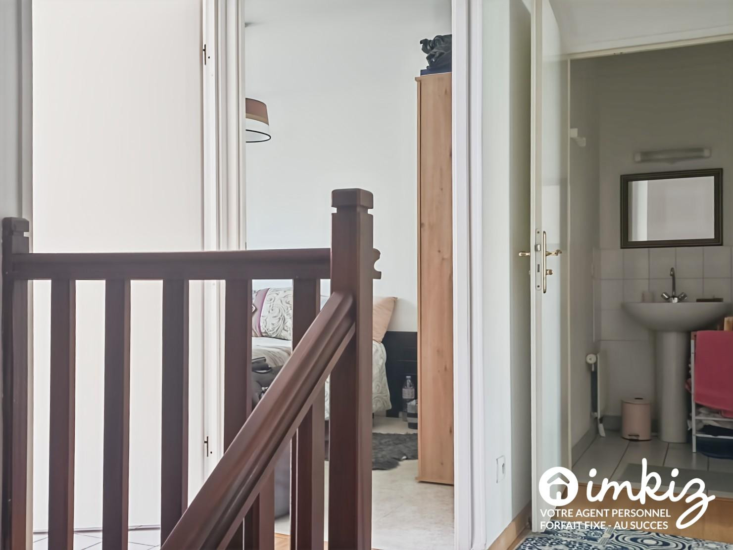 
                                                Vente
                                                 Maison 4 pièces