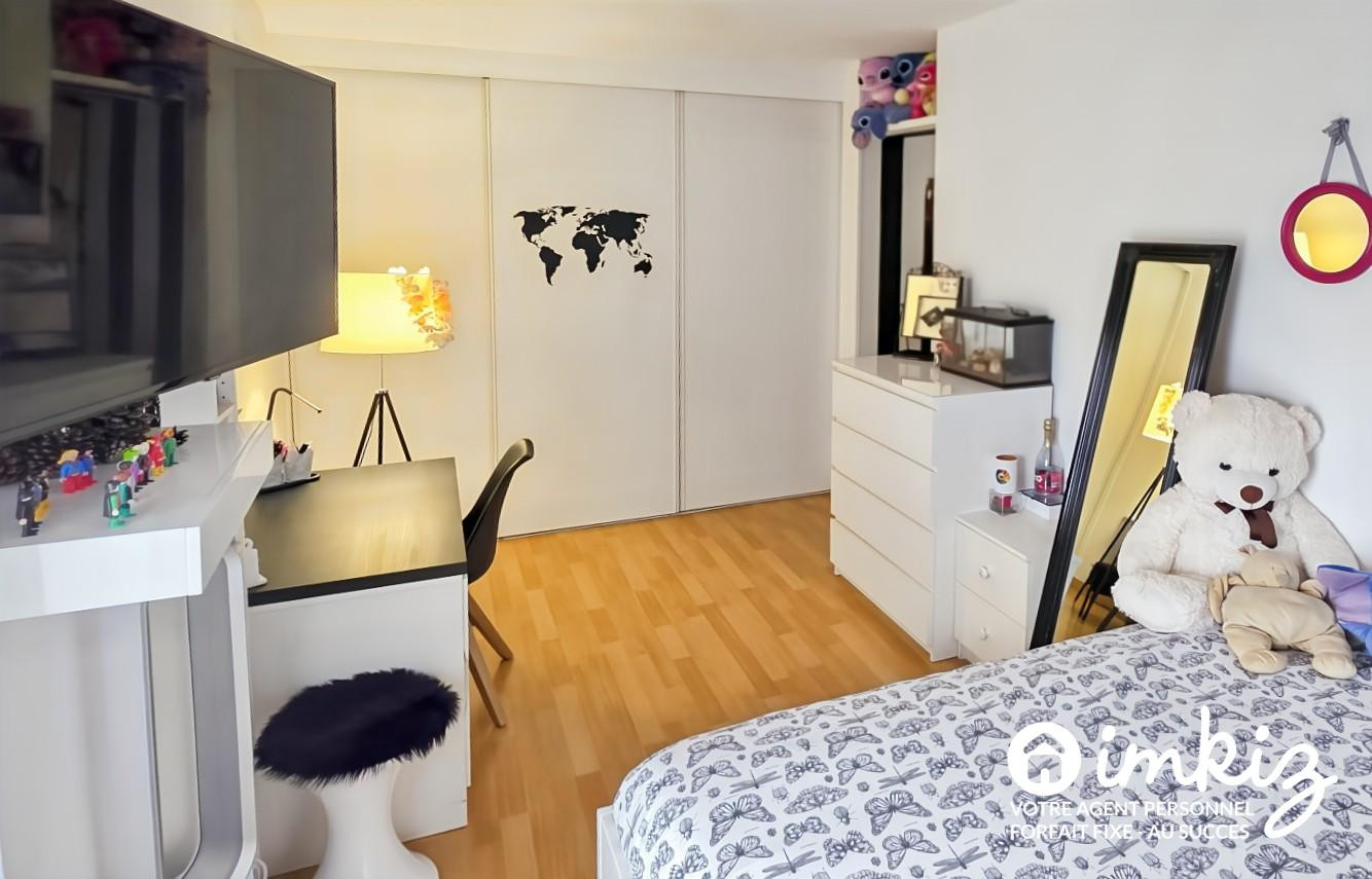 
                                                Vente
                                                 Maison 4 pièces