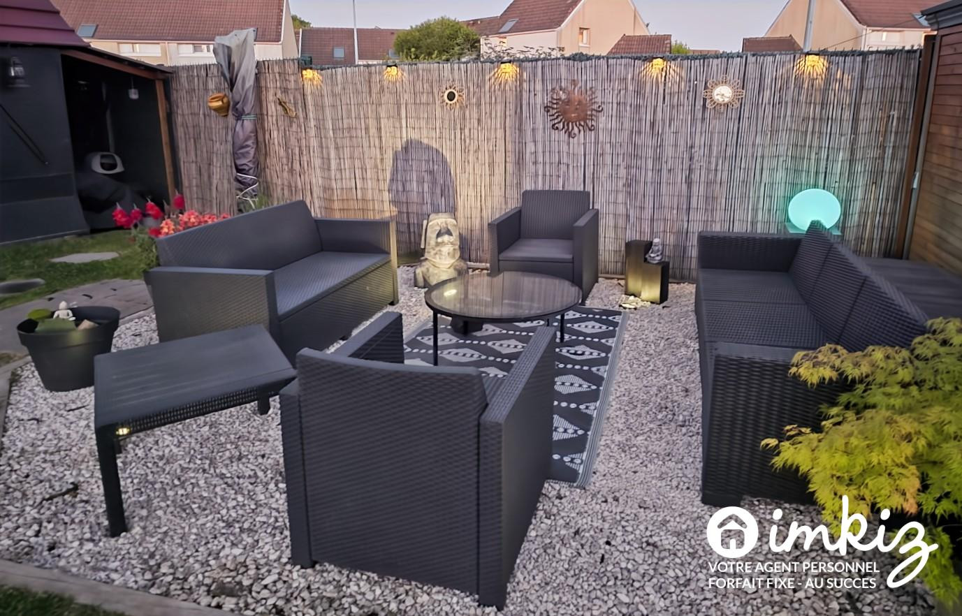 
                                                Vente
                                                 Maison 4 pièces