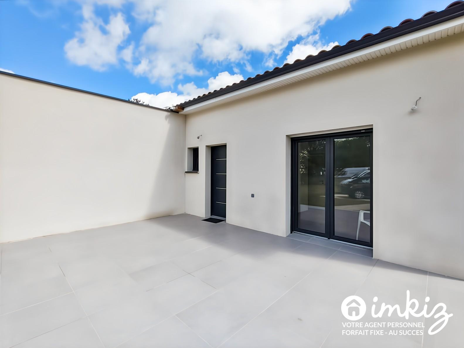 
                                                Vente
                                                 Maison 4 pièces