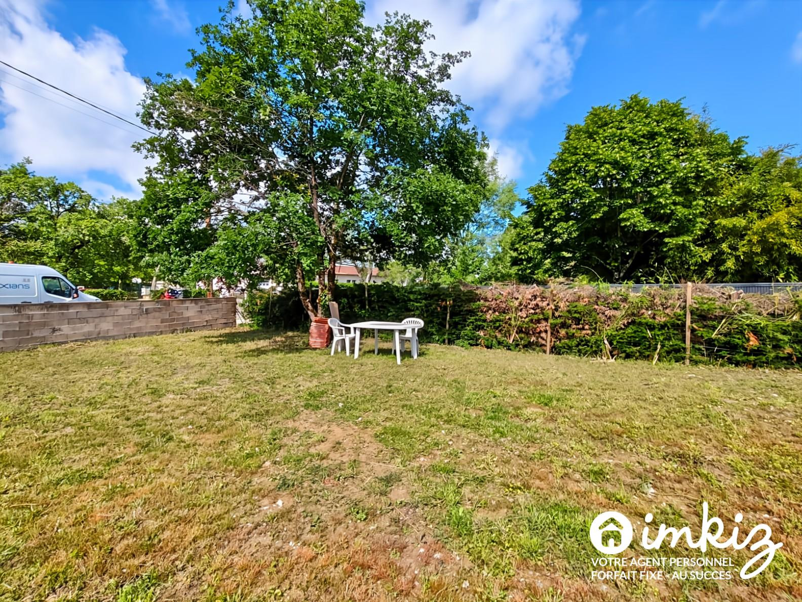 
                                                Vente
                                                 Maison 4 pièces