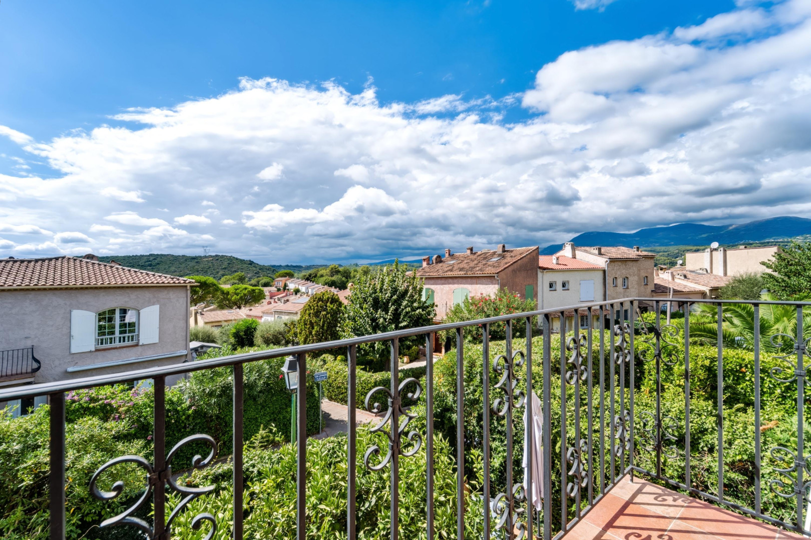 
                                                Vente
                                                 Maison 4 pièces
