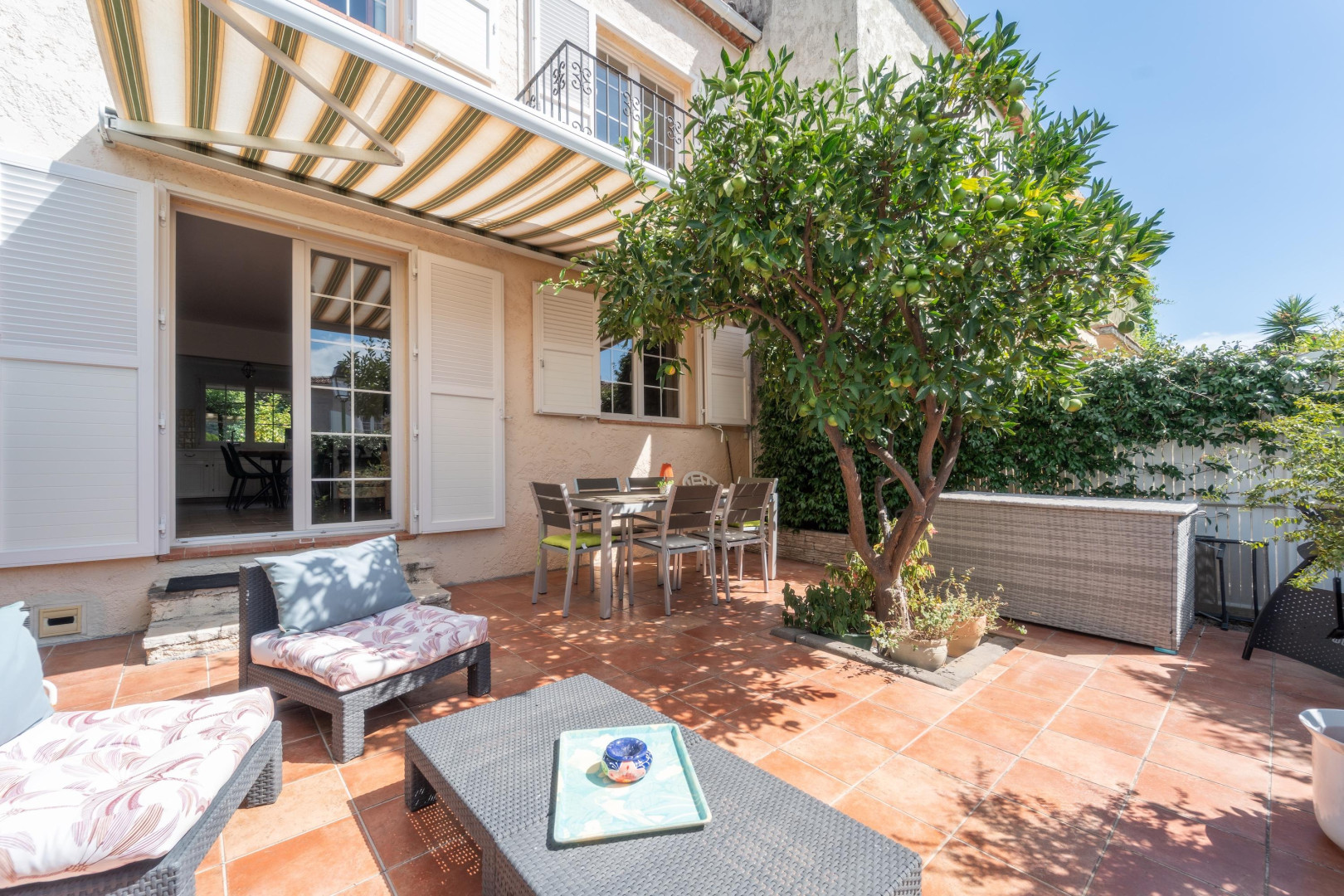 
                                                Vente
                                                 Maison 4 pièces
