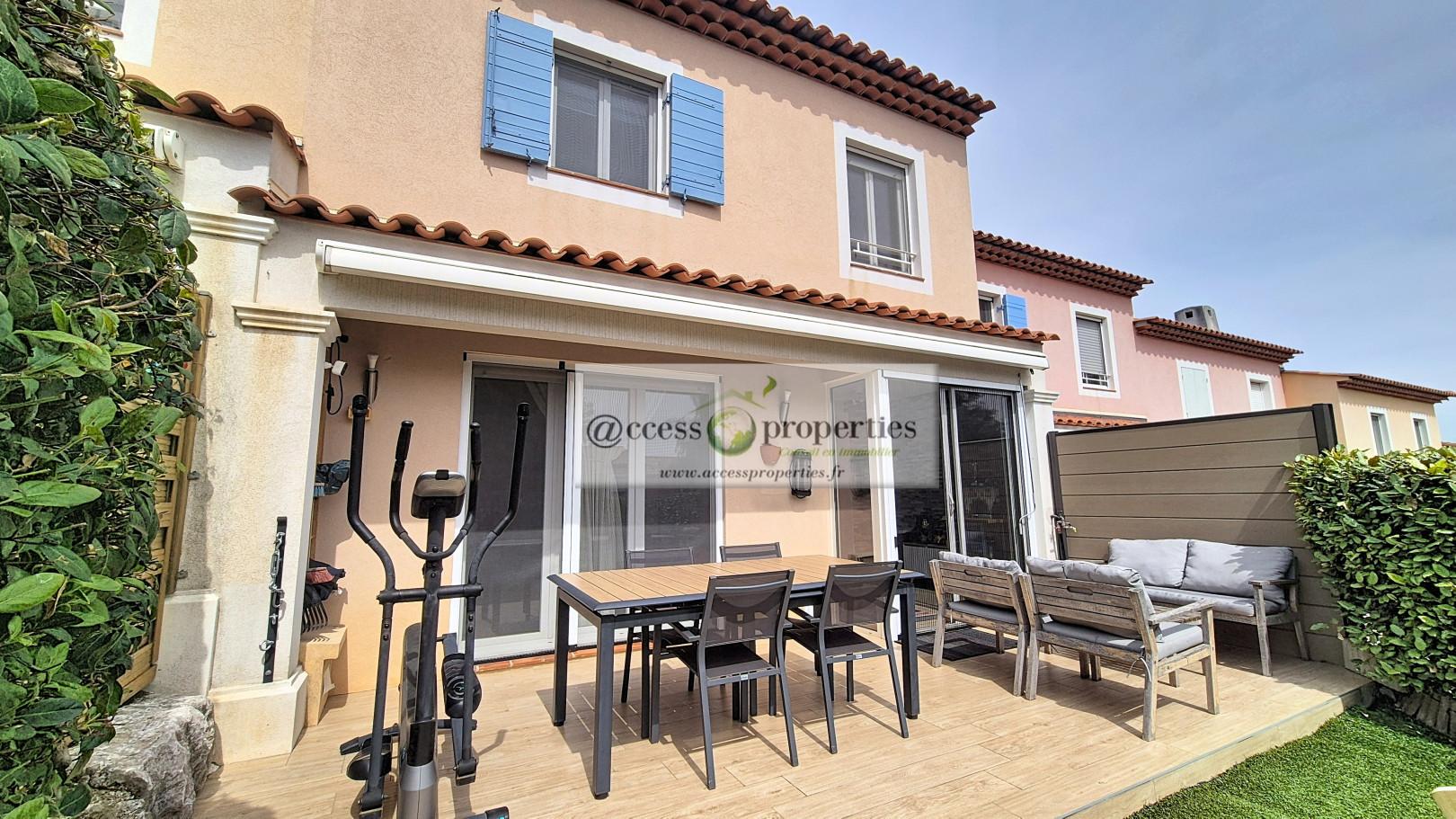 
                                                Location
                                                 Maison  - 4 pièces  - 82.03 m²