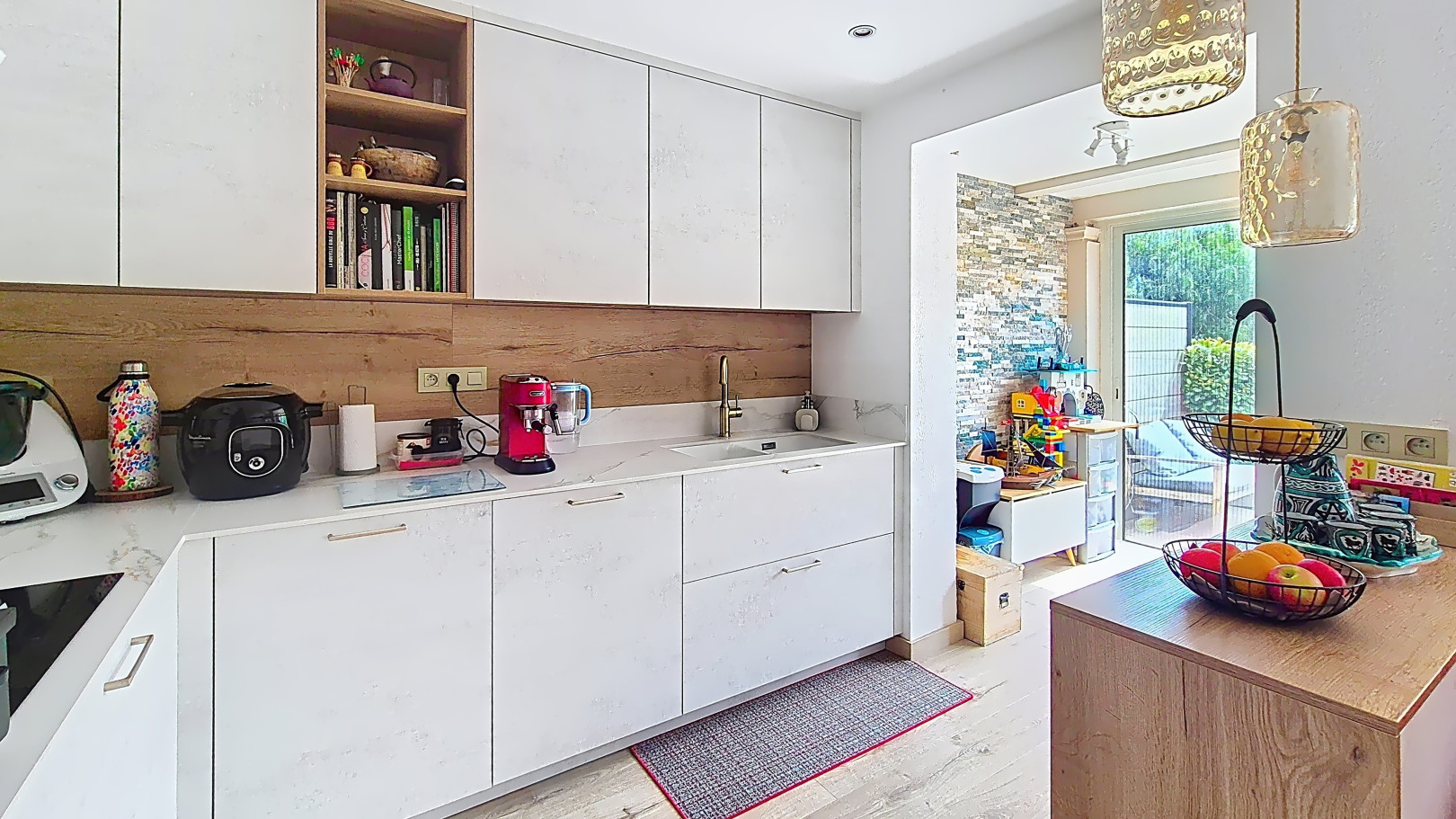 
                                                Location
                                                 Maison  - 4 pièces  - 82.03 m²
