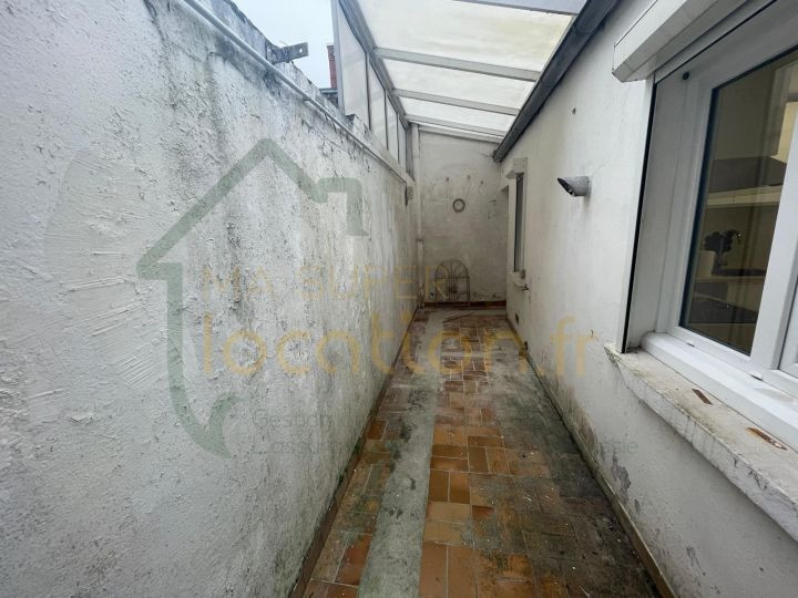 
                                                Location
                                                 Maison 4 pièces 84 m2 rénové dans un secteur recherché de SAINT-QUENTIN