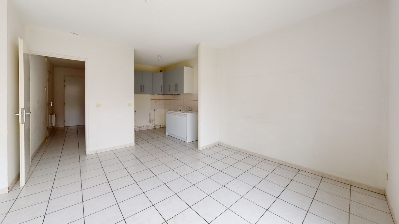 Vente
                                                 MAISON 4 PIECES - 90m2