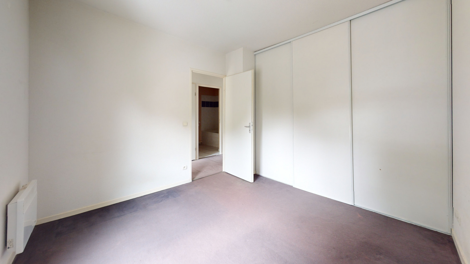 Vente
                                                 MAISON 4 PIECES - 90m2