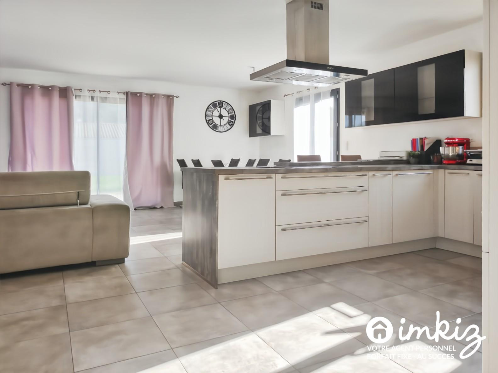 
                                                Vente
                                                 Maison 4 pièces à 30 min de Bordeaux