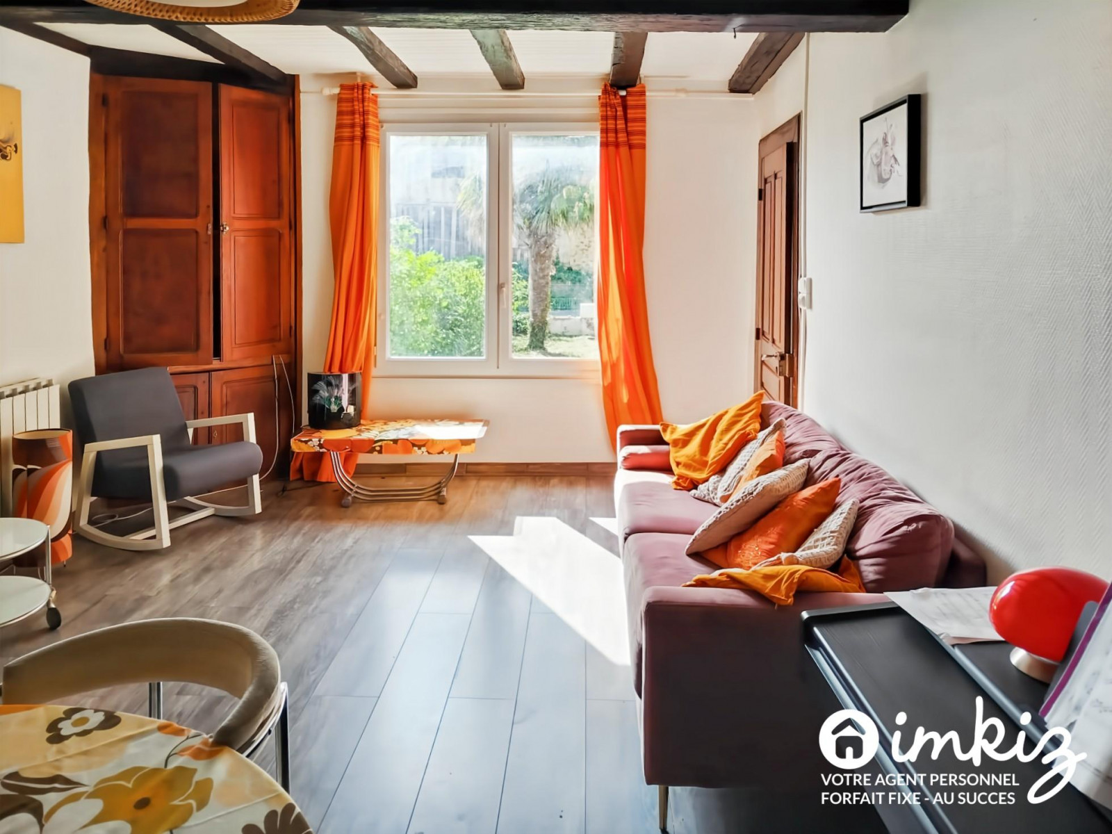 
                                                Vente
                                                 Maison 4 pièces, avec dépendances