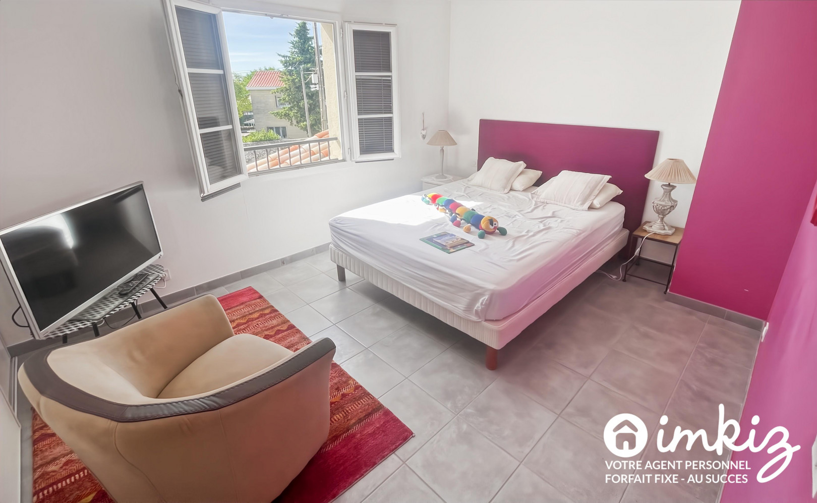 
                                                Vente
                                                 Maison  4 pièces avec piscine