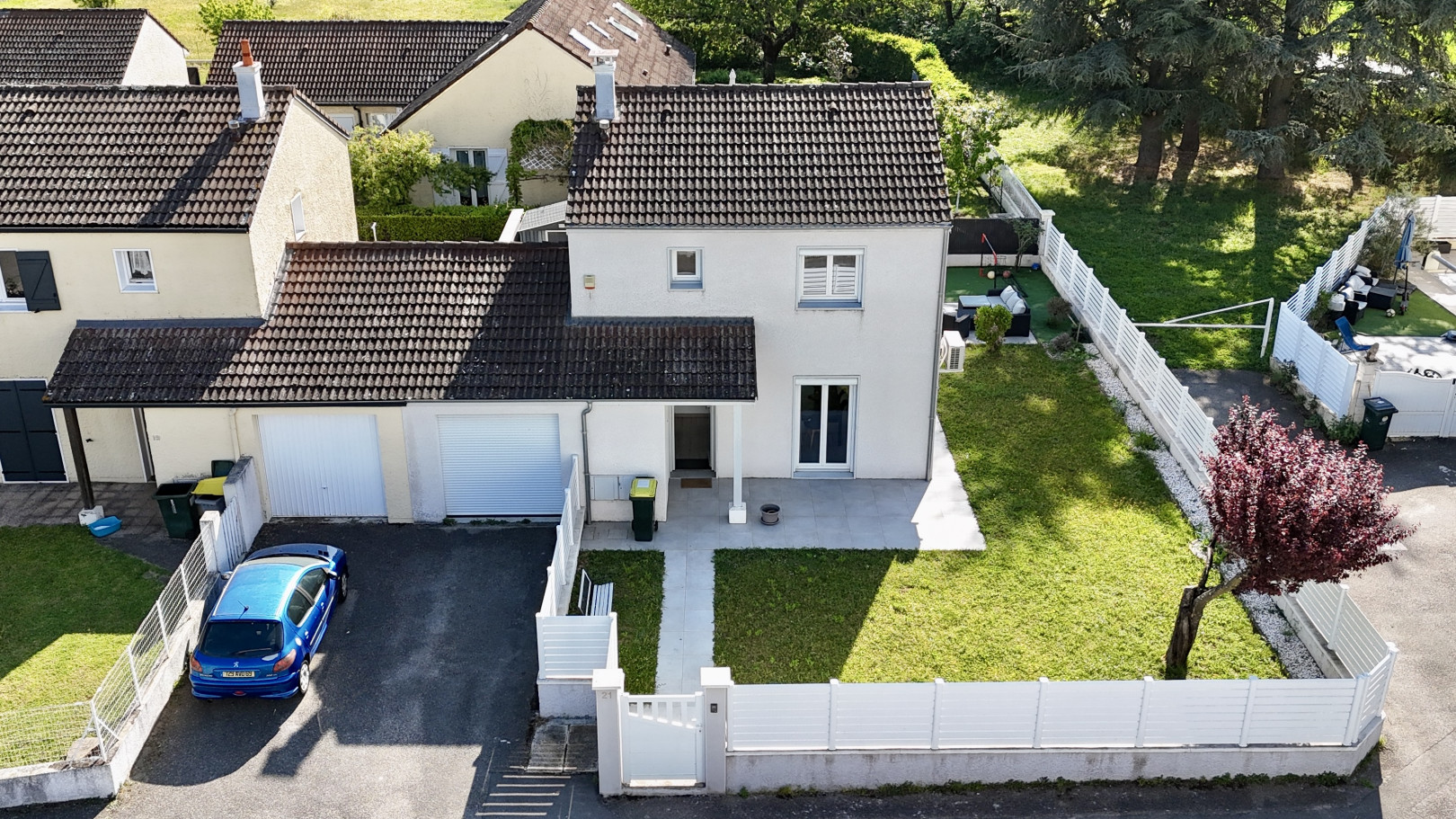 
                                                Vente
                                                 Maison 4 pièces de 82 m2