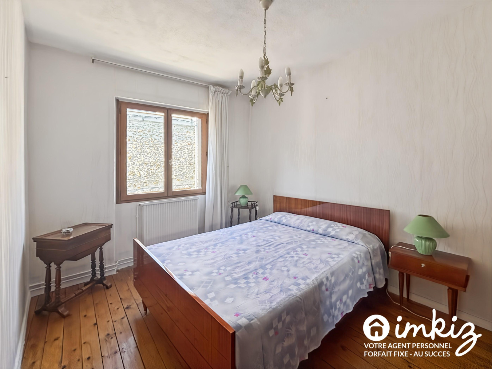 
                                                Vente
                                                 Maison 4 pièces de 85 m² offrant un beau potentiel