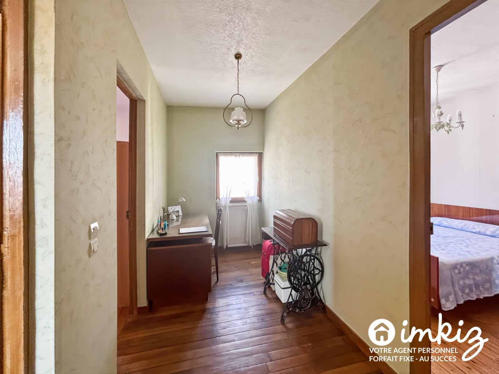 
                                                Vente
                                                 Maison 4 pièces de 85 m² offrant un beau potentiel