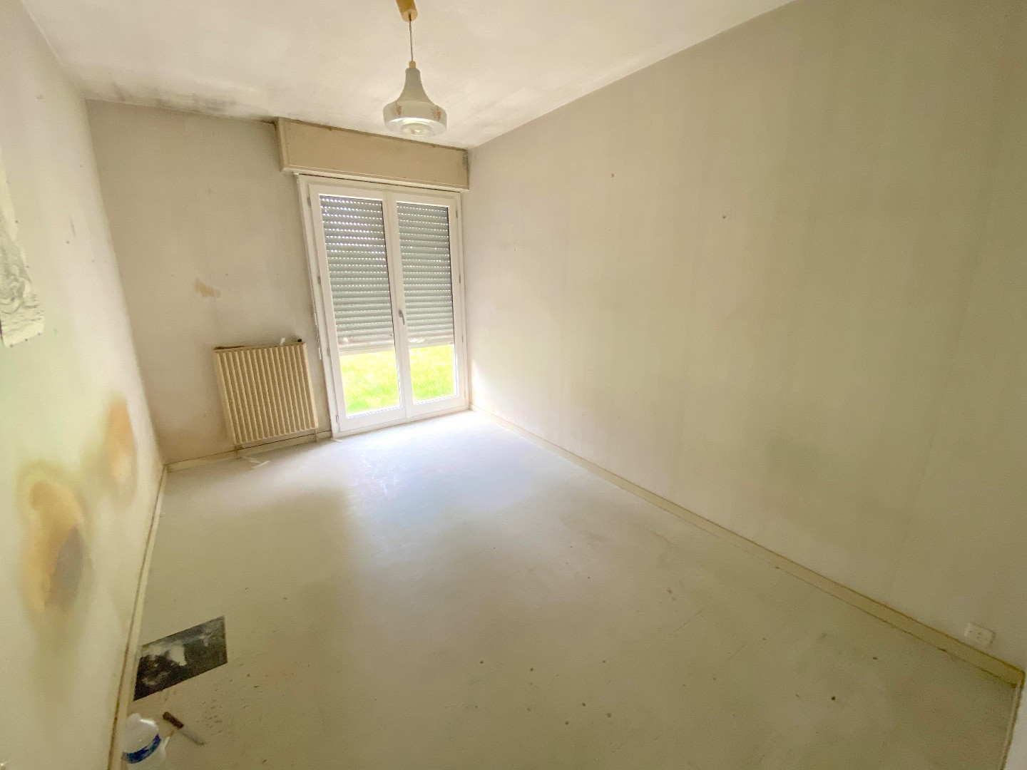 
                                                Vente
                                                 MAISON 4 PIECES - EYSINES