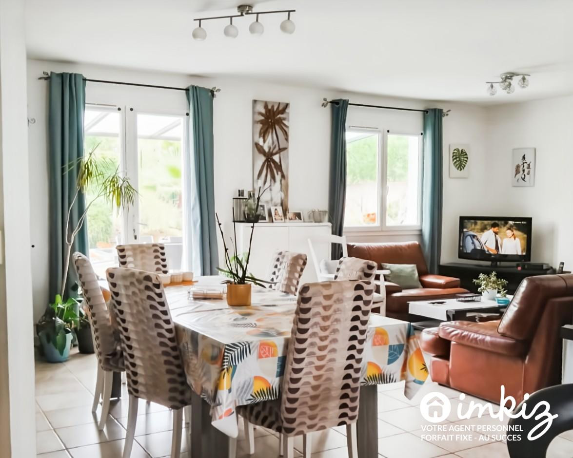 
                                                Vente
                                                 Maison 4 pièces fonctionnelle de plain pied