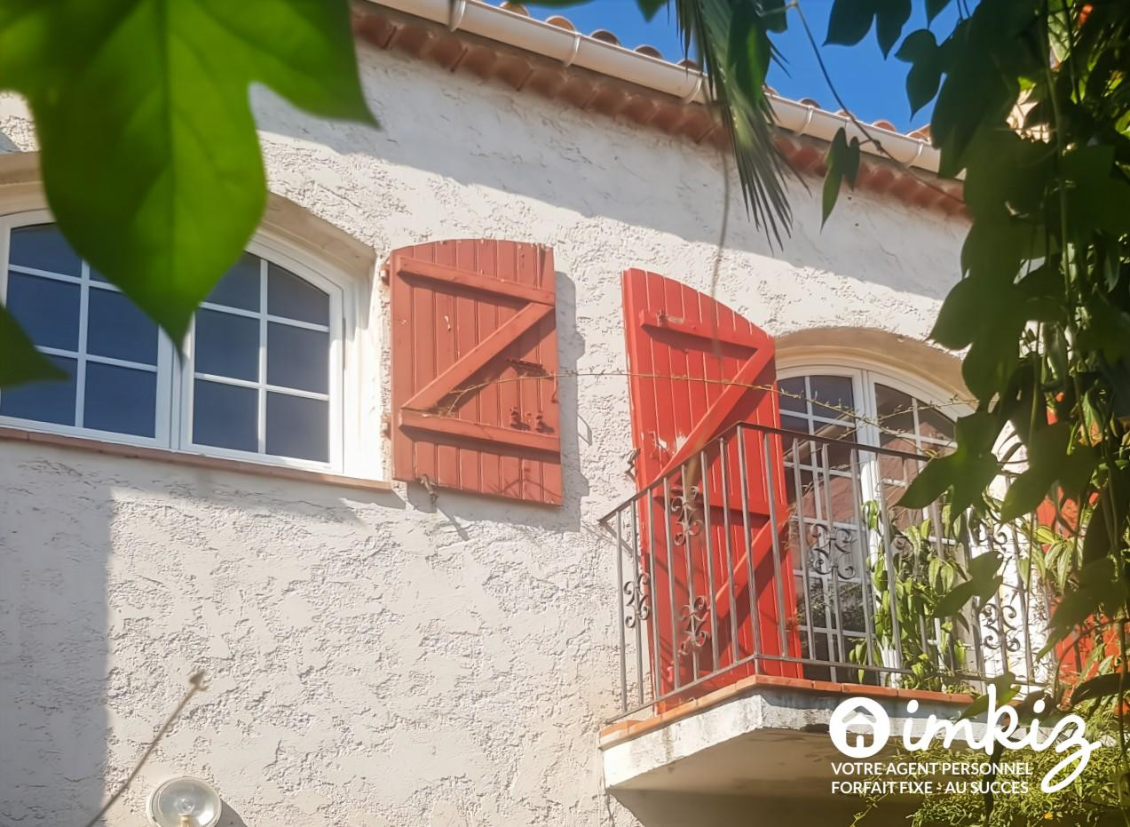 
                                                Vente
                                                 Maison 4 pièces,parking , piscine tennis medecin