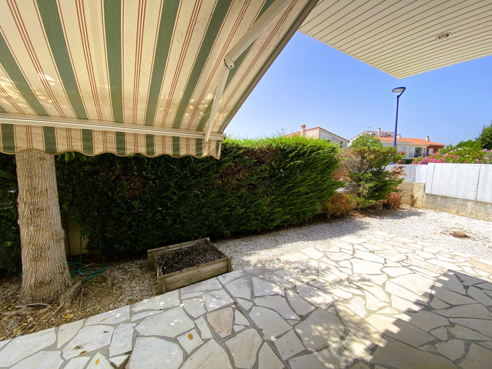 
                                                Vente
                                                 Maison 4 pièces plain-pied quartier calme