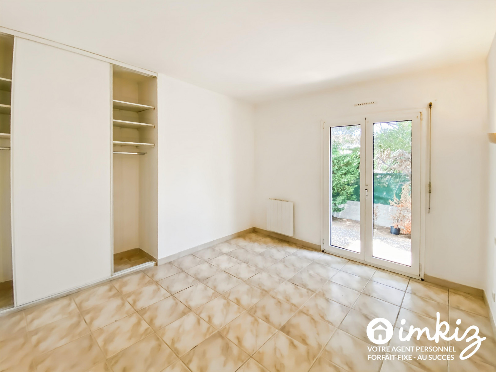 
                                                Vente
                                                 Maison 4 pièces plain-pied quartier calme