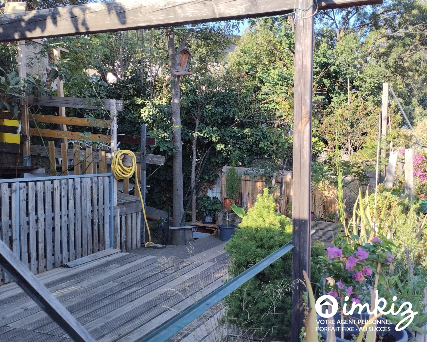 
                                                Vente
                                                 Maison 4 pièces proche Lacordaire  résid calme .