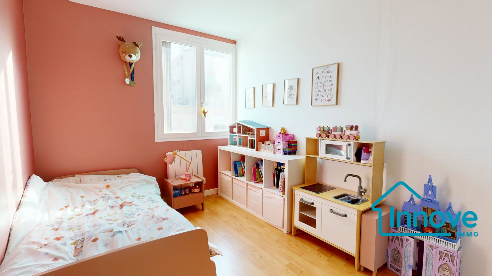 
                                                Vente
                                                 MAISON 4P - 98 M² - LE CHESNAY ROCQUENCOURT