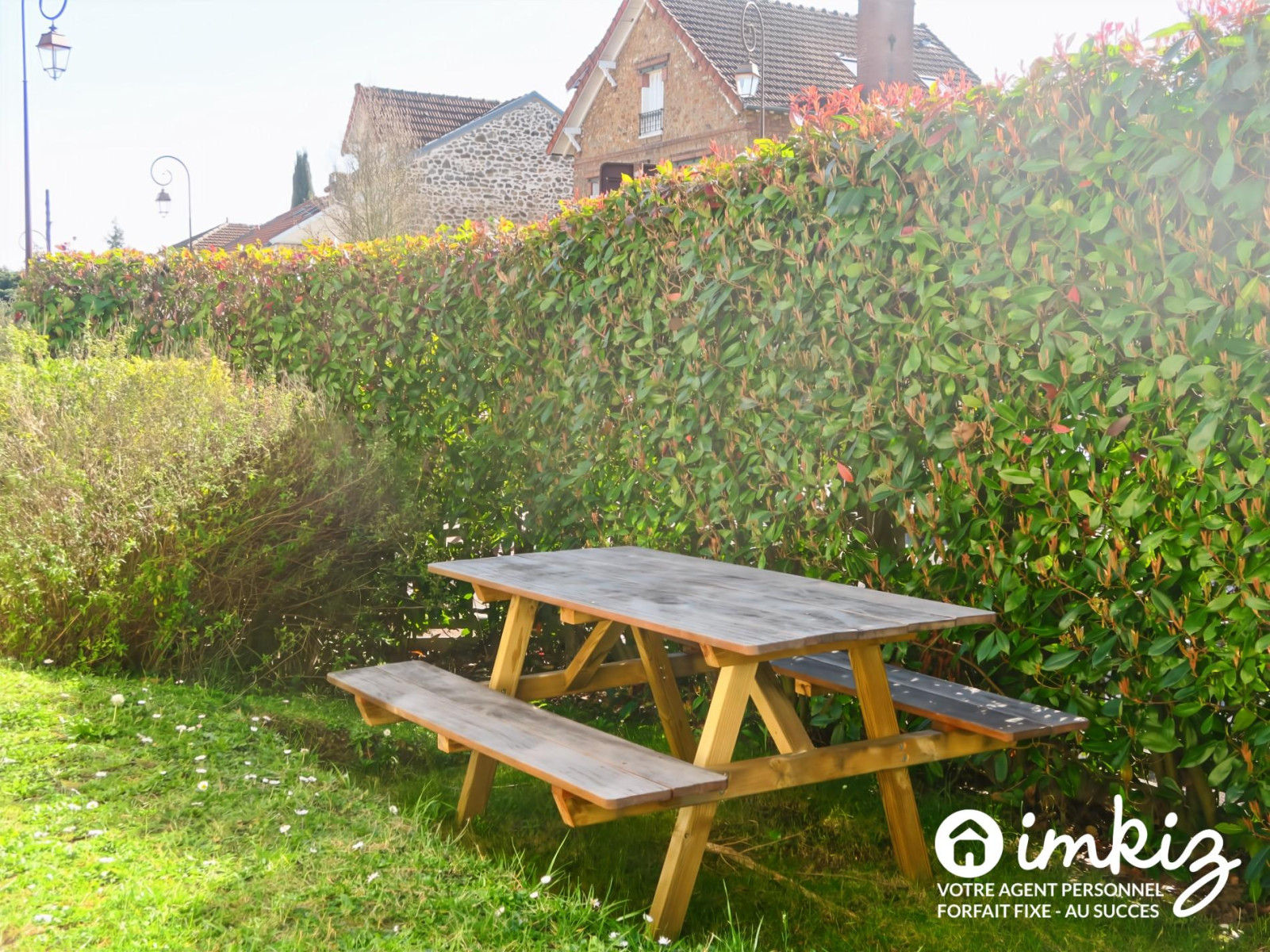 
                                                Vente
                                                 Maison 5/6 pièces avec permis de surélévation