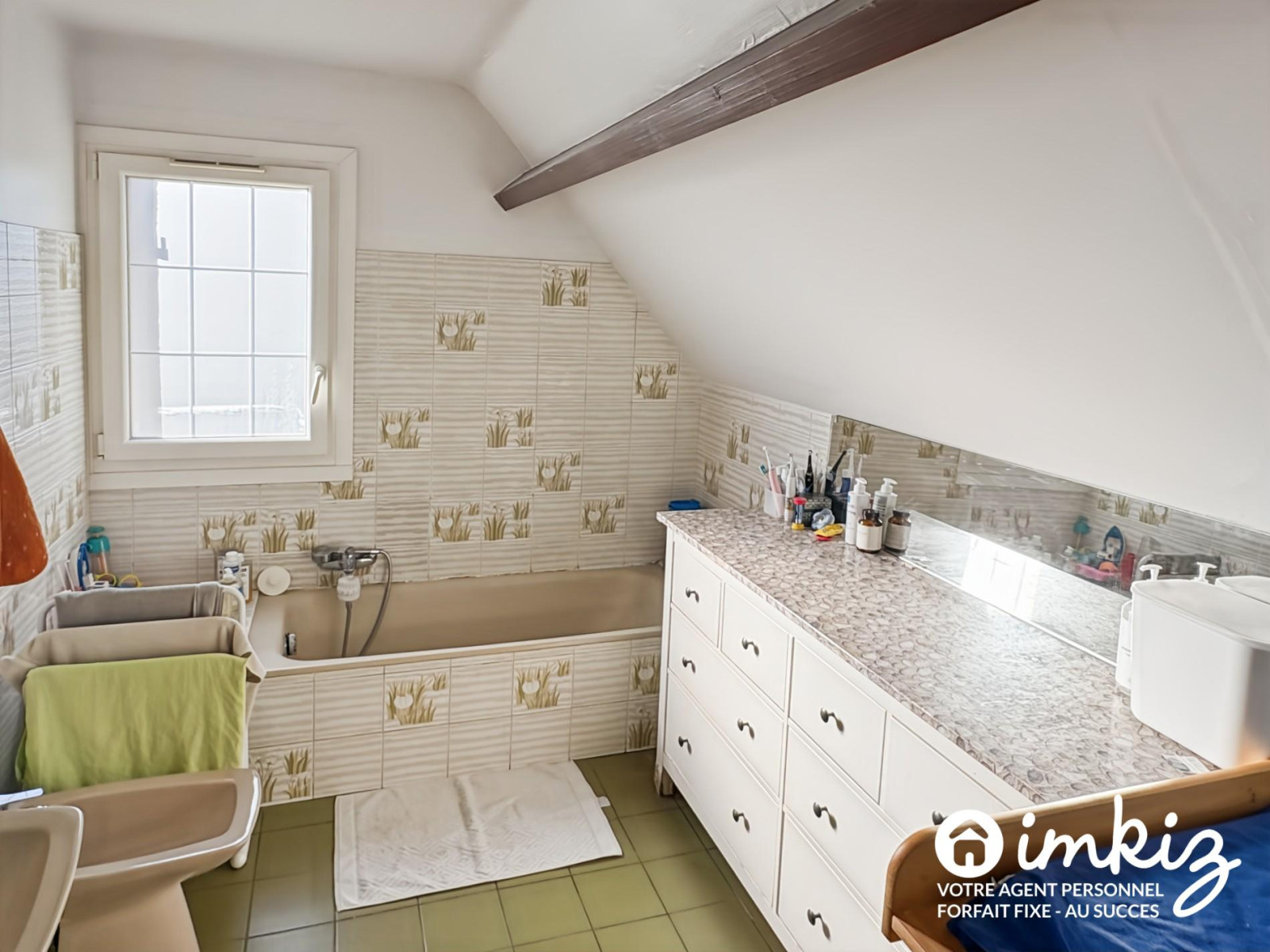 
                                                Vente
                                                 Maison 5/6 pièces avec permis de surélévation