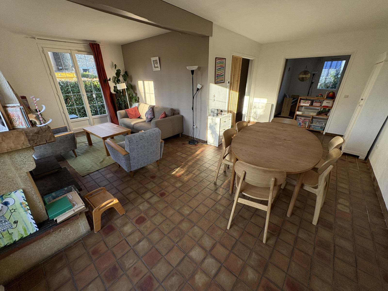 
                                                Vente
                                                 Maison 5/6 pièces avec permis de surélévation