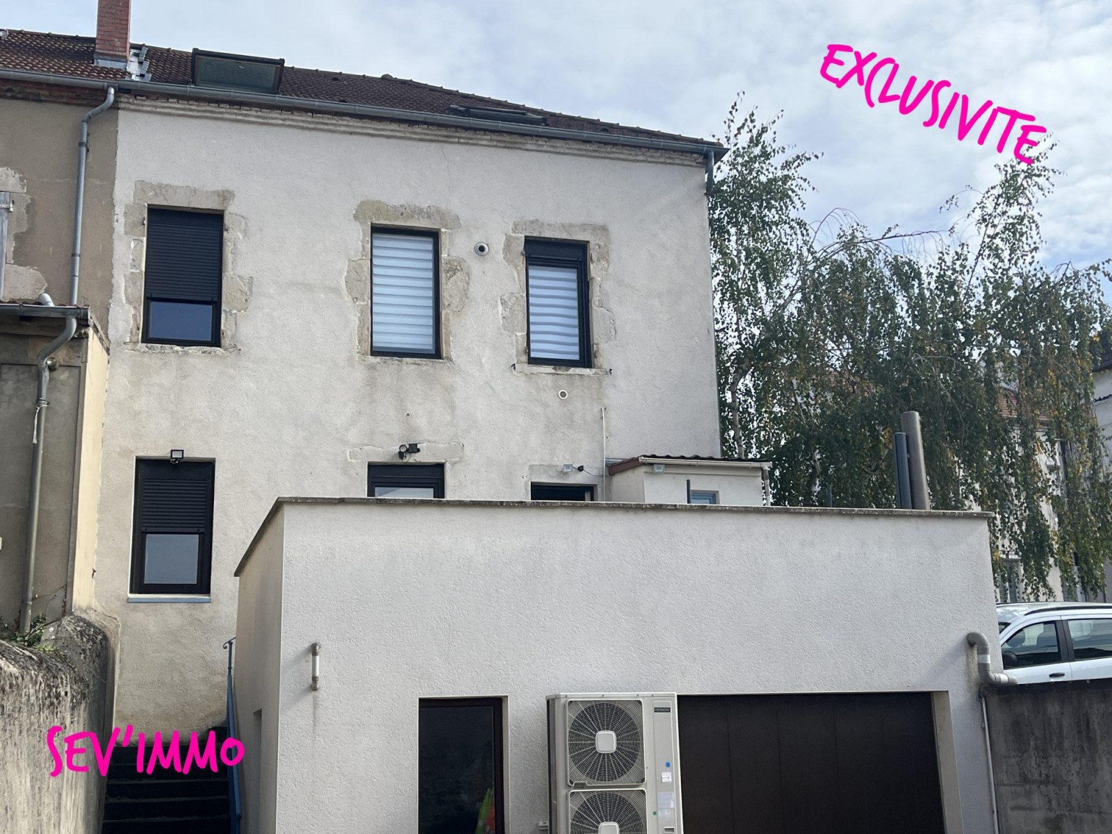 
                                                Vente
                                                 Maison 5 chambres